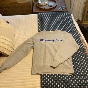 Small grey champion sweatshirt